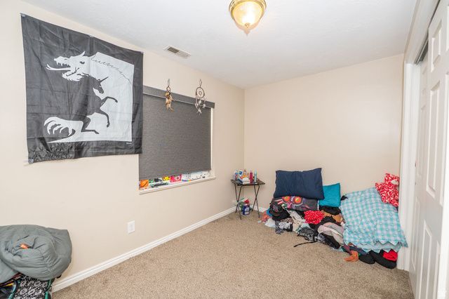 94 E 550 S, Kaysville, UT 84037