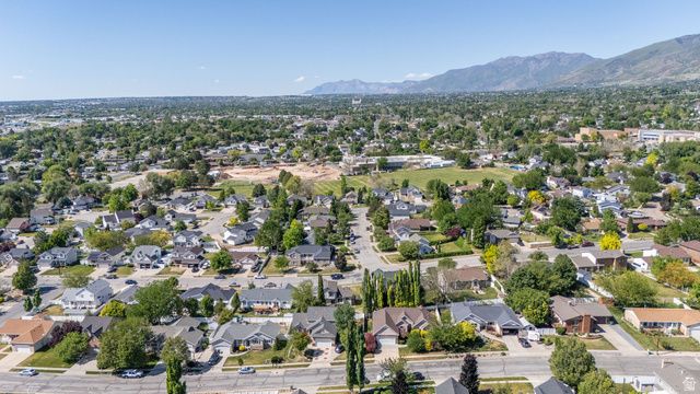 94 E 550 S, Kaysville, UT 84037