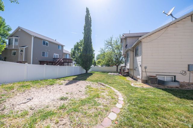 94 E 550 S, Kaysville, UT 84037