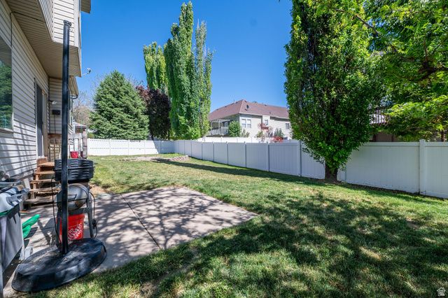 94 E 550 S, Kaysville, UT 84037