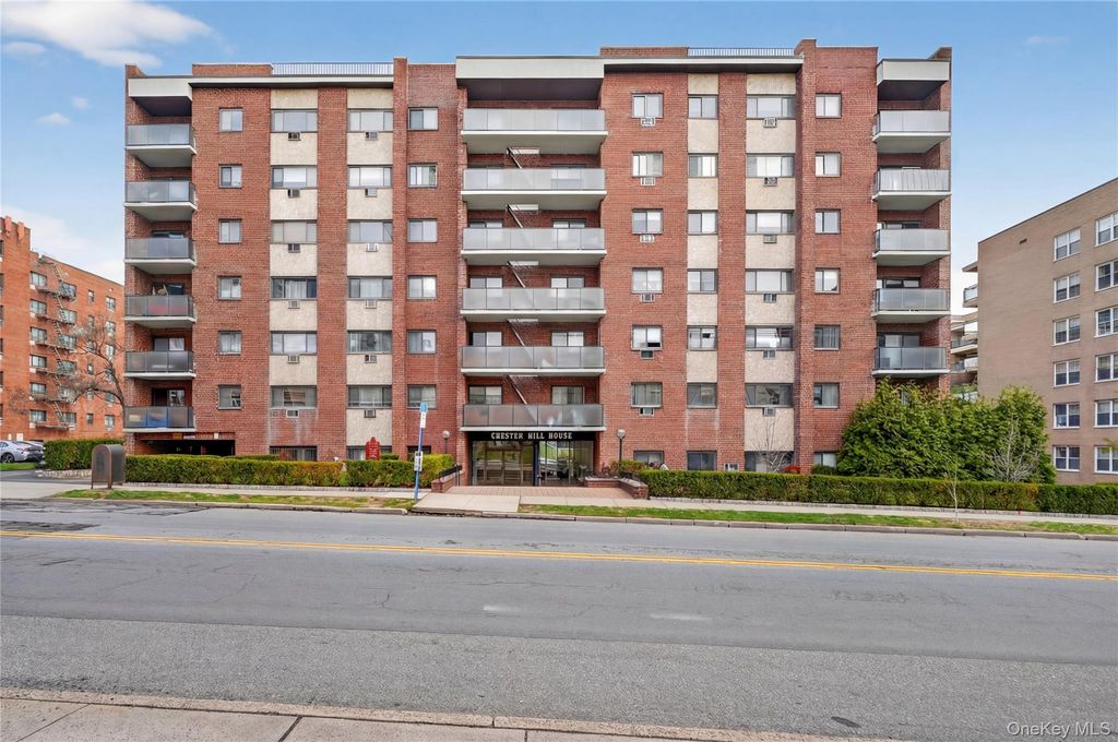 395 Westchester Avenue 2M, Port Chester, NY 10573