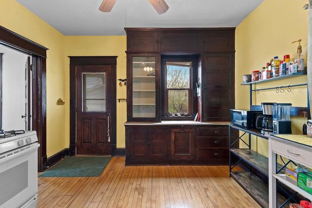 315 14TH AVENUE, Green Bay, WI 54303