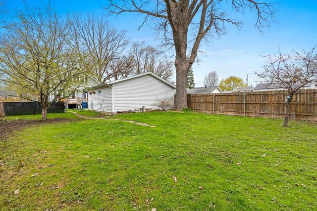 315 14TH AVENUE, Green Bay, WI 54303