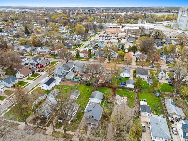 315 14TH AVENUE, Green Bay, WI 54303