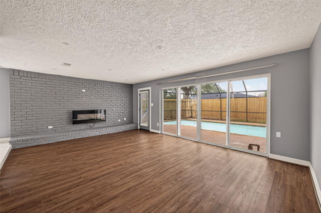 2130 Round Lake Drive, Houston, TX 77077