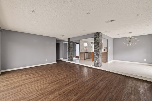 2130 Round Lake Drive, Houston, TX 77077