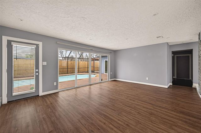 2130 Round Lake Drive, Houston, TX 77077