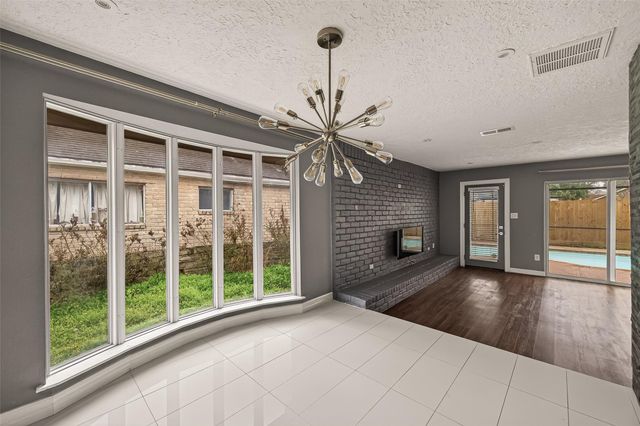 2130 Round Lake Drive, Houston, TX 77077