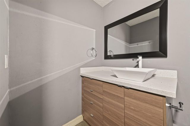 2130 Round Lake Drive, Houston, TX 77077