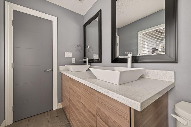 2130 Round Lake Drive, Houston, TX 77077