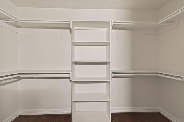 2130 Round Lake Drive, Houston, TX 77077