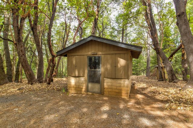 26270 Foresthill Rd, Foresthill, CA 95631