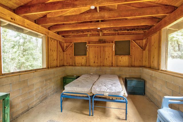 26270 Foresthill Rd, Foresthill, CA 95631