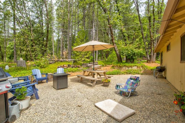 26270 Foresthill Rd, Foresthill, CA 95631