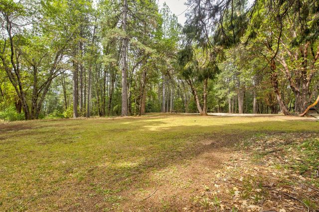 26270 Foresthill Rd, Foresthill, CA 95631