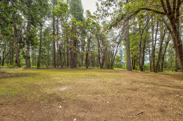 26270 Foresthill Rd, Foresthill, CA 95631
