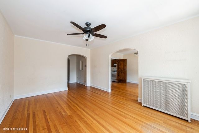 6881 N Overhill Avenue 1, Chicago, IL 60631