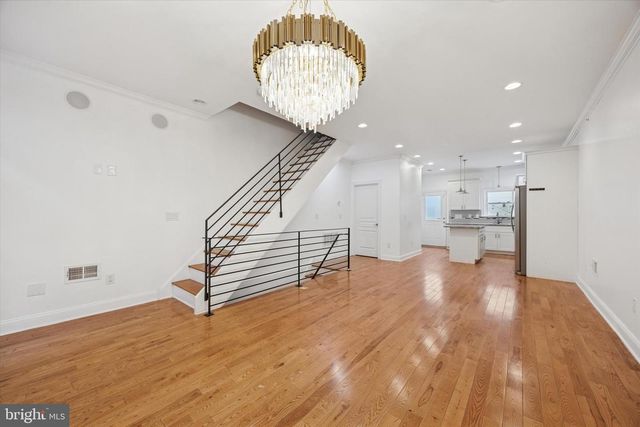 1718 N HOPE STREET, Philadelphia, PA 19122