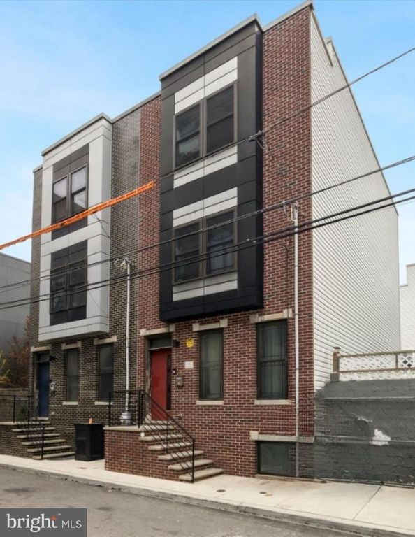 1718 N HOPE STREET, Philadelphia, PA 19122