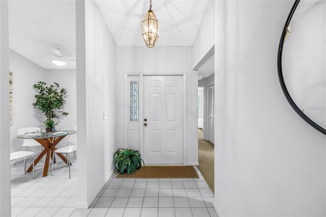 1044 ROMANO COURT NE, St Petersburg, FL 33702