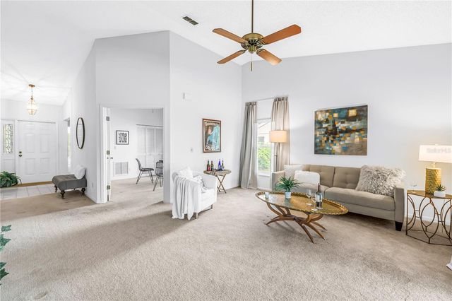 1044 ROMANO COURT NE, St Petersburg, FL 33702