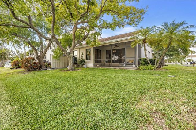 1044 ROMANO COURT NE, St Petersburg, FL 33702
