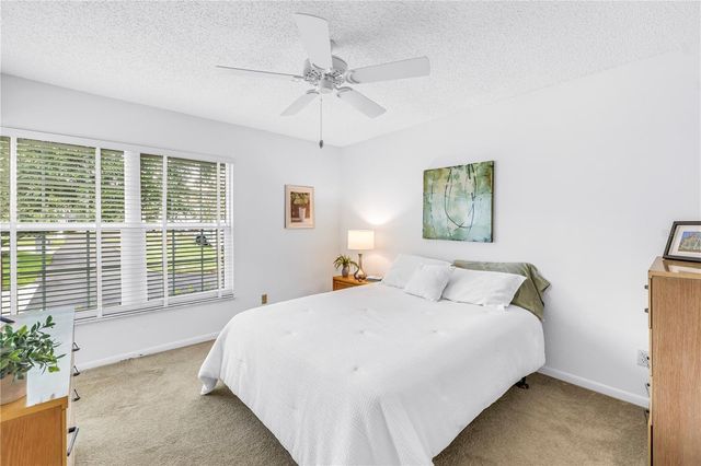 1044 ROMANO COURT NE, St Petersburg, FL 33702