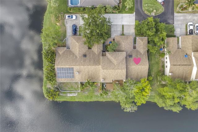 1044 ROMANO COURT NE, St Petersburg, FL 33702