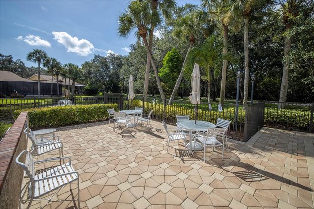1044 ROMANO COURT NE, St Petersburg, FL 33702