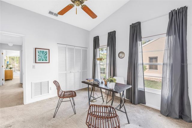 1044 ROMANO COURT NE, St Petersburg, FL 33702