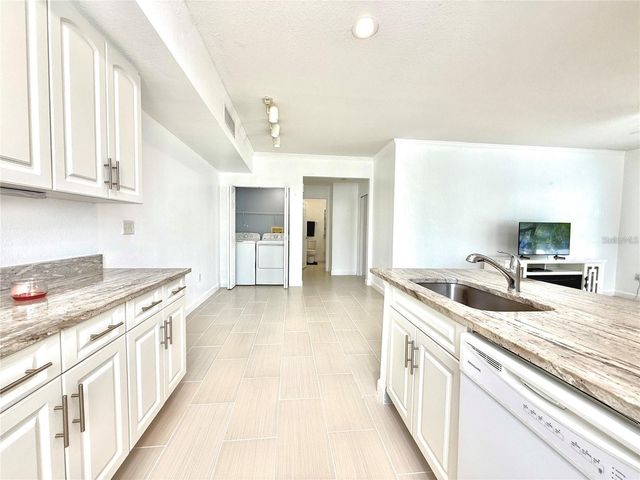 9650 LAKE CHASE ISLAND WAY 9650, Tampa, FL 33626