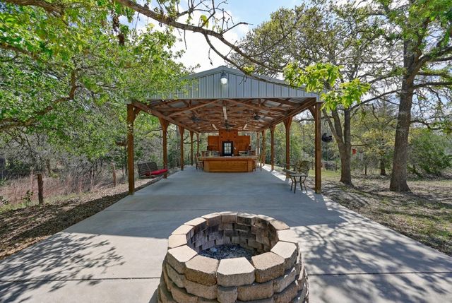 350 Owl Creek RD, Warda, TX 78942