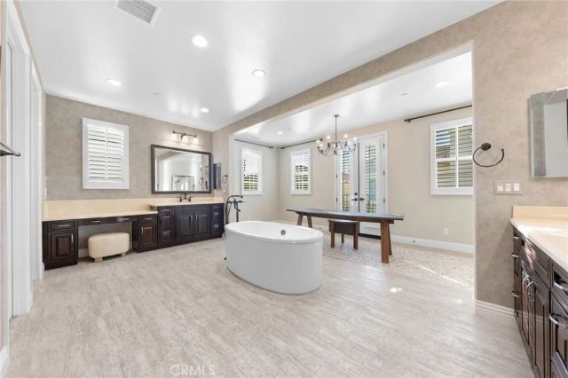 55 Fenway, Irvine, CA 92620
