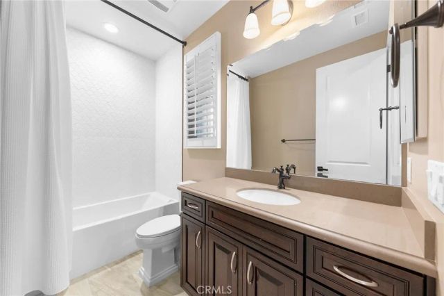55 Fenway, Irvine, CA 92620
