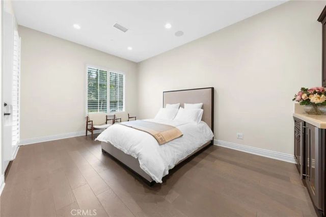 55 Fenway, Irvine, CA 92620