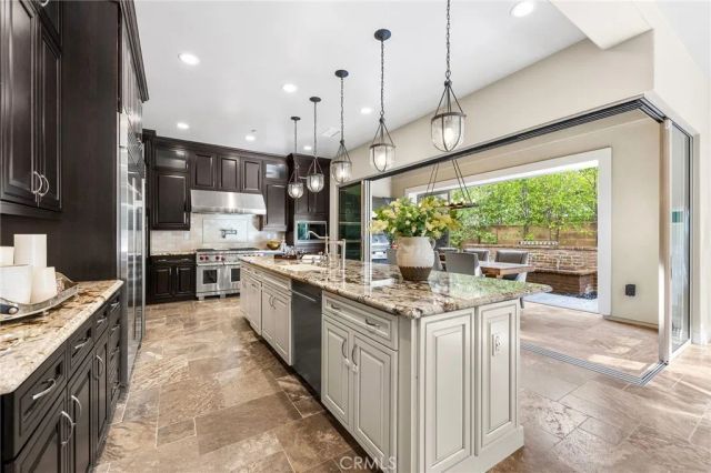 55 Fenway, Irvine, CA 92620