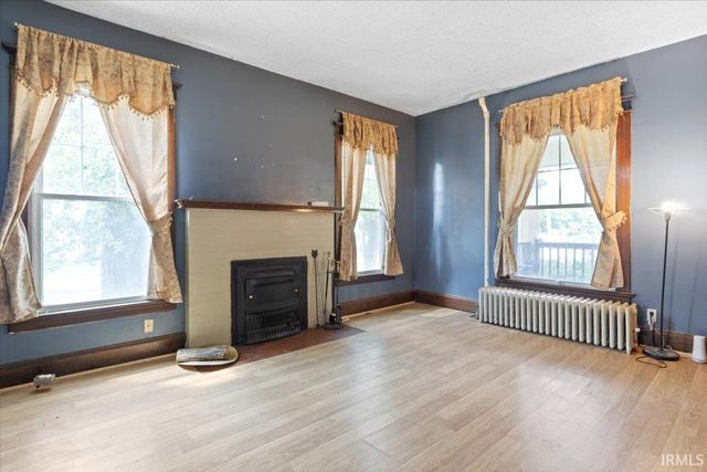 1303 North Street, Logansport, IN 46947