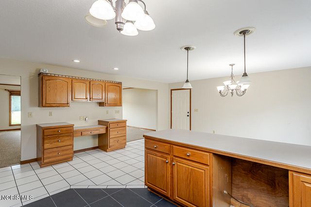 412 Schwamberger Road, Holland, OH 43528