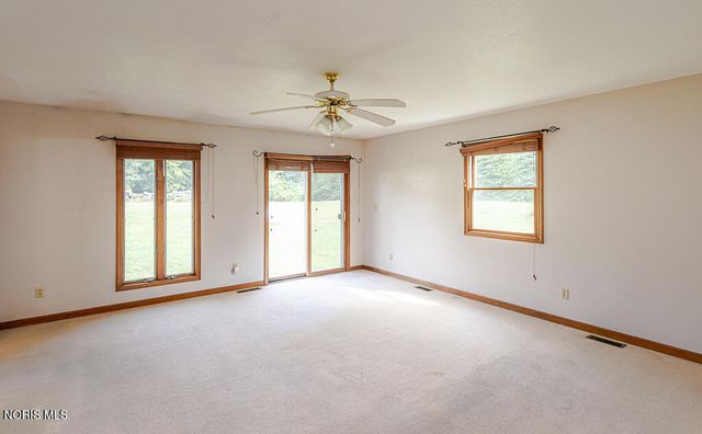 412 Schwamberger Road, Holland, OH 43528