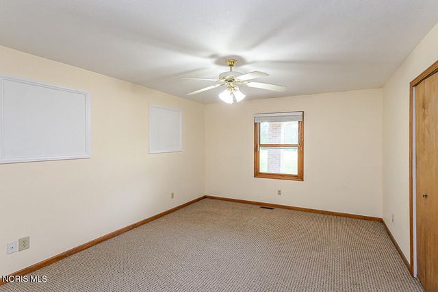412 Schwamberger Road, Holland, OH 43528