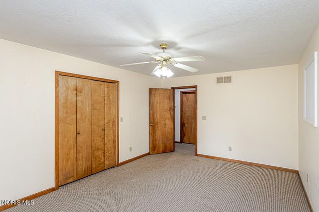 412 Schwamberger Road, Holland, OH 43528
