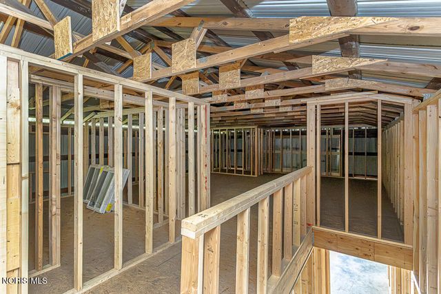 412 Schwamberger Road, Holland, OH 43528