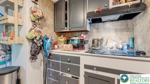 6680 Haasadahl Road, Upper Macungie Twp, PA 18106