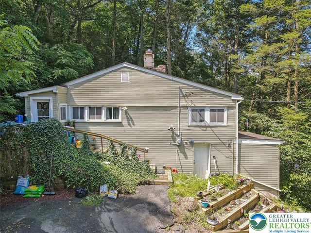 6680 Haasadahl Road, Upper Macungie Twp, PA 18106