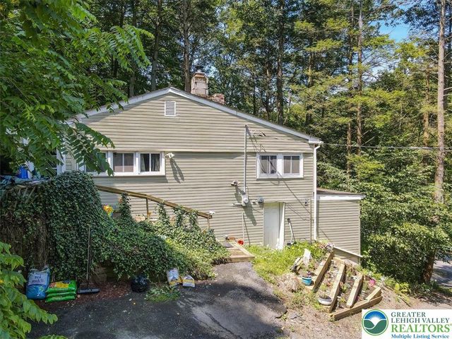 6680 Haasadahl Road, Upper Macungie Twp, PA 18106