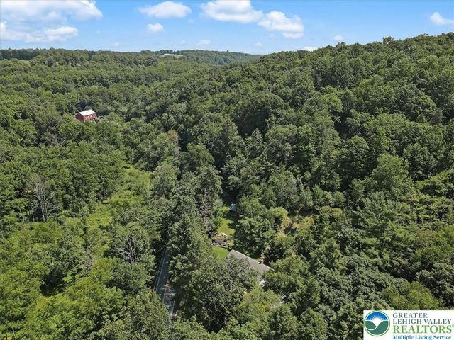 6680 Haasadahl Road, Upper Macungie Twp, PA 18106