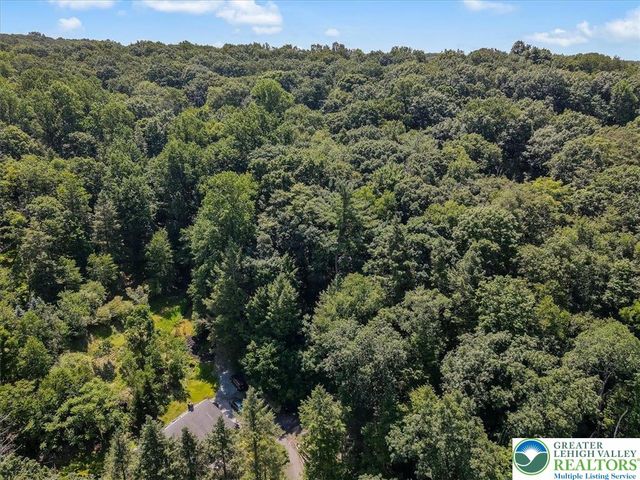 6680 Haasadahl Road, Upper Macungie Twp, PA 18106