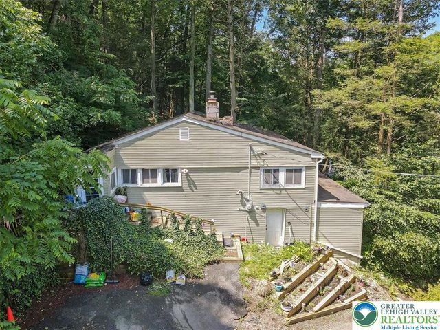 6680 Haasadahl Road, Upper Macungie Twp, PA 18106