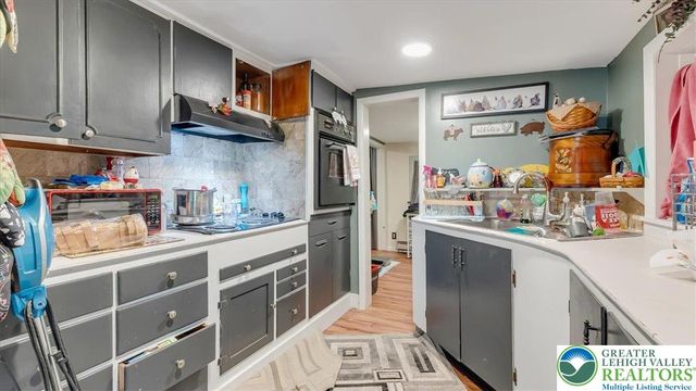 6680 Haasadahl Road, Upper Macungie Twp, PA 18106
