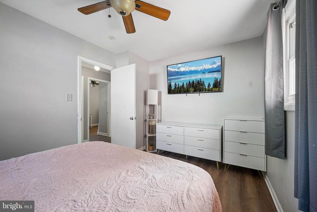 902 YOUNG PL, Frederick, MD 21702